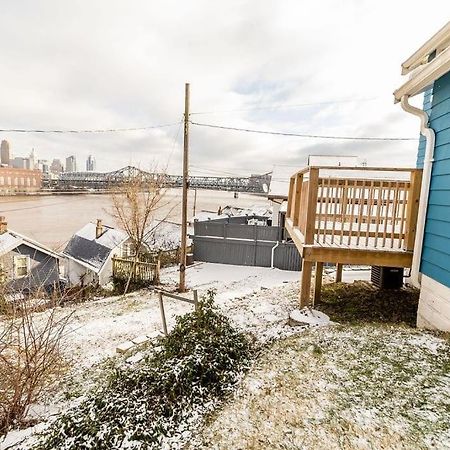Cozy Riverfront Bungalow With Stunning Views Covington Exterior photo